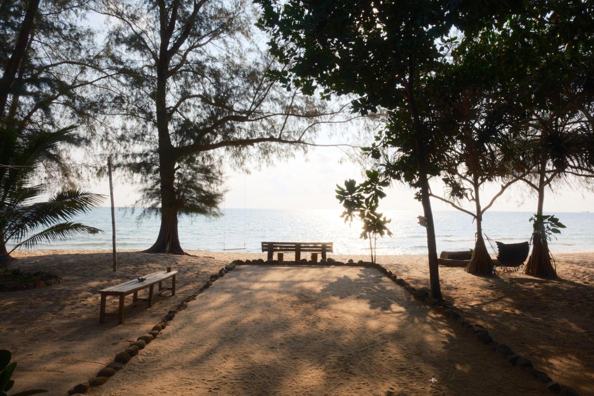 Villa Sleeping Trees à Koh Rong Sanloem Extérieur photo